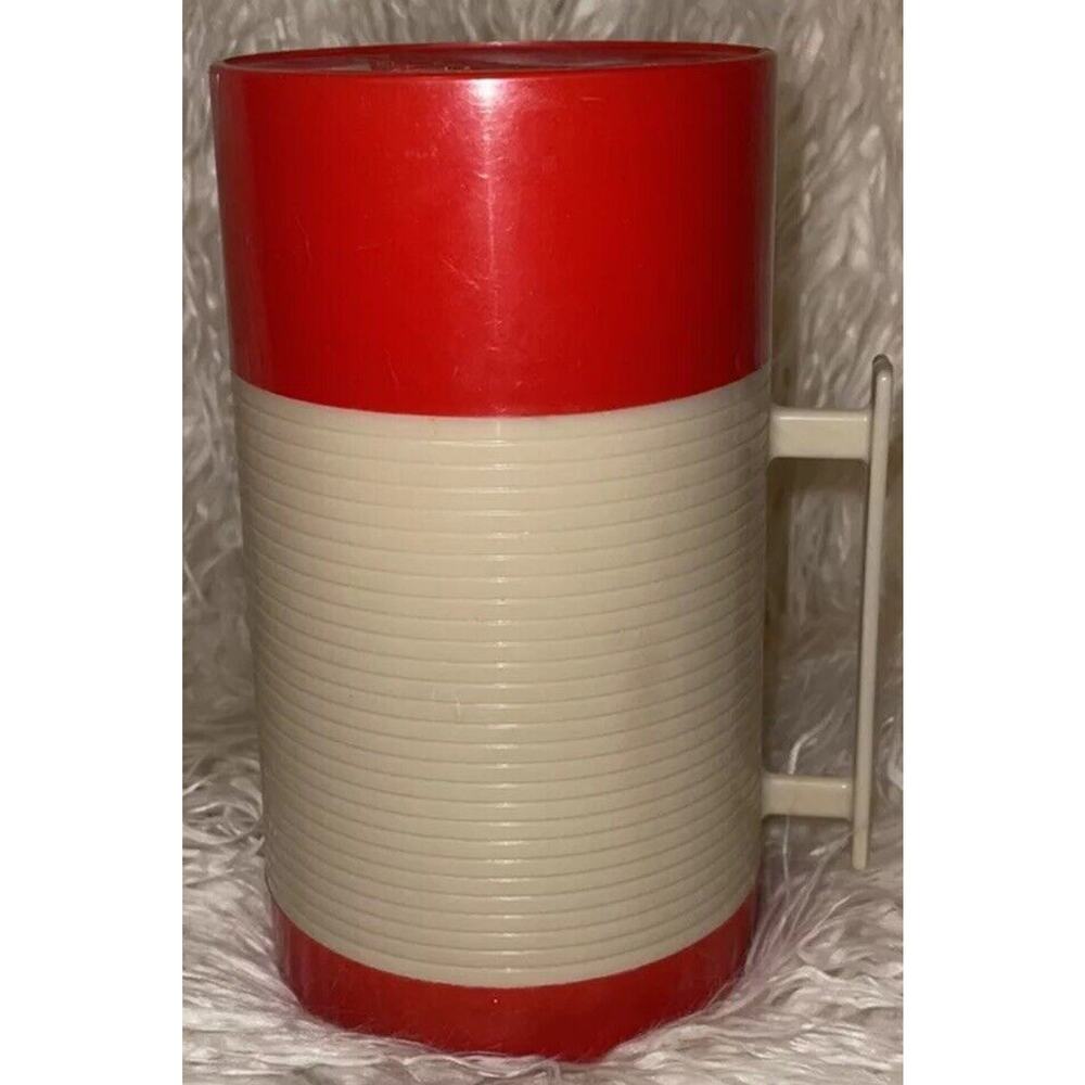 VTG Aladdin's Hy-Lo Thermos Bottle Insulated Red Ivory 10 Ounce